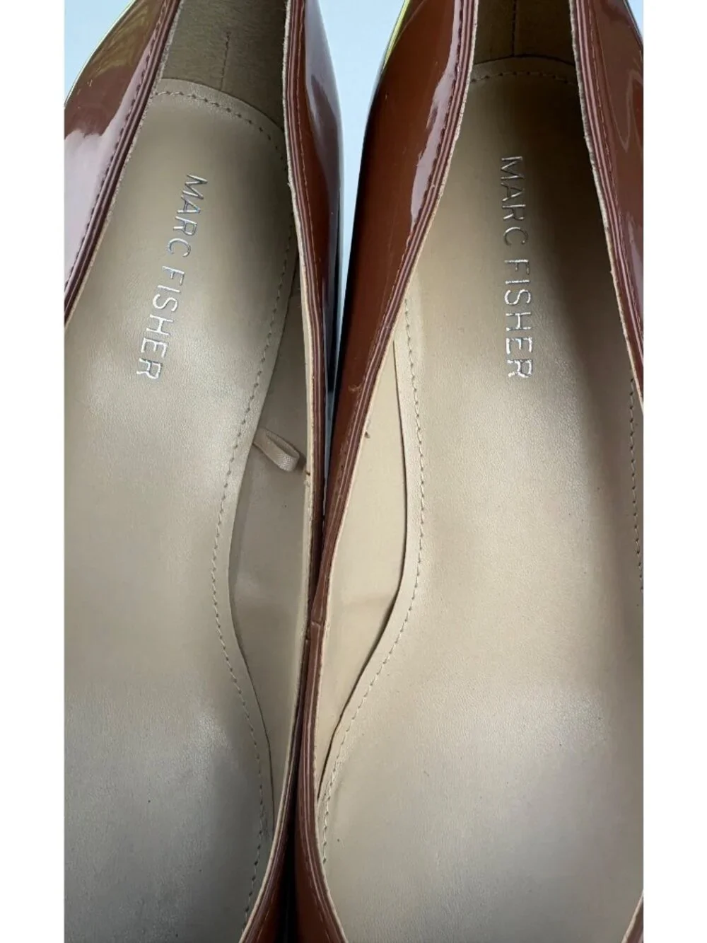 Marc Fisher Caitlin Brown Patent Leather Pointed Toe Block Heel Pumps Size 8 M
